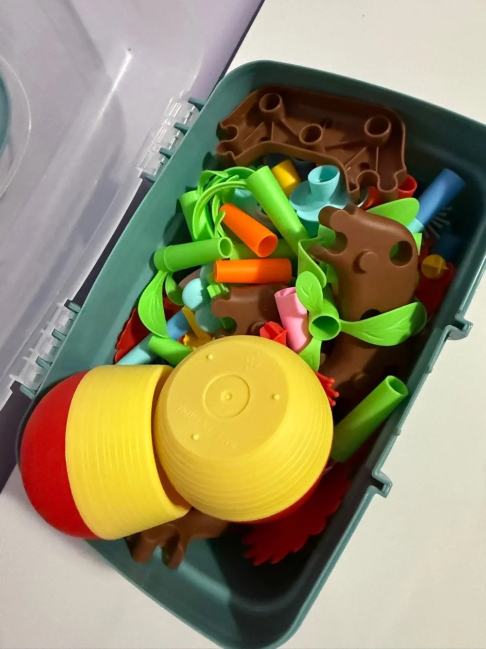 Stackable Flower Building Toy Set - Picture 3 of 3